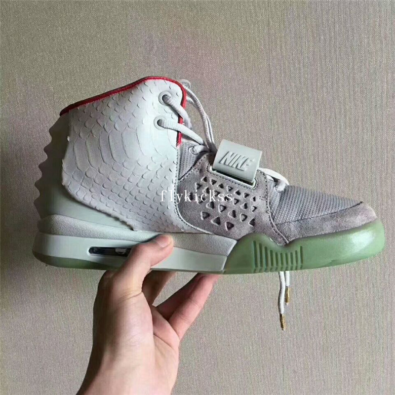 Authentic Nike Air Yeezy 2 NRG Wolf Grey Platinum Glow in the dark